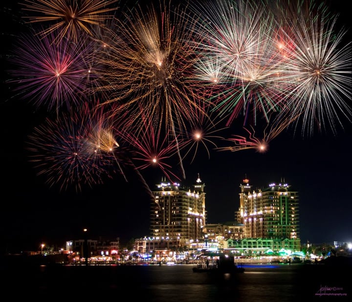 Fireworks cruise on the destin harbor
