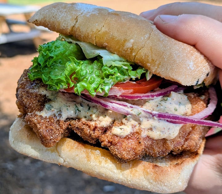 fried fish sandwich destin fl